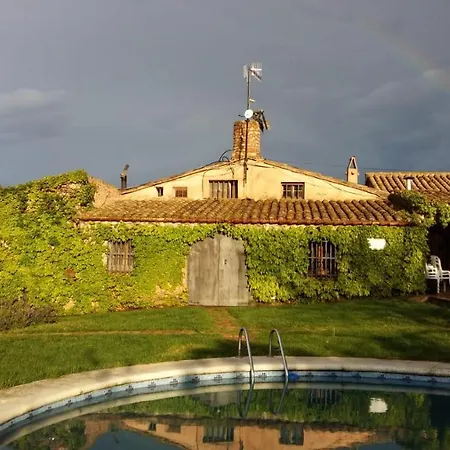 Mas Aixola Holiday home Torrellas de Foix